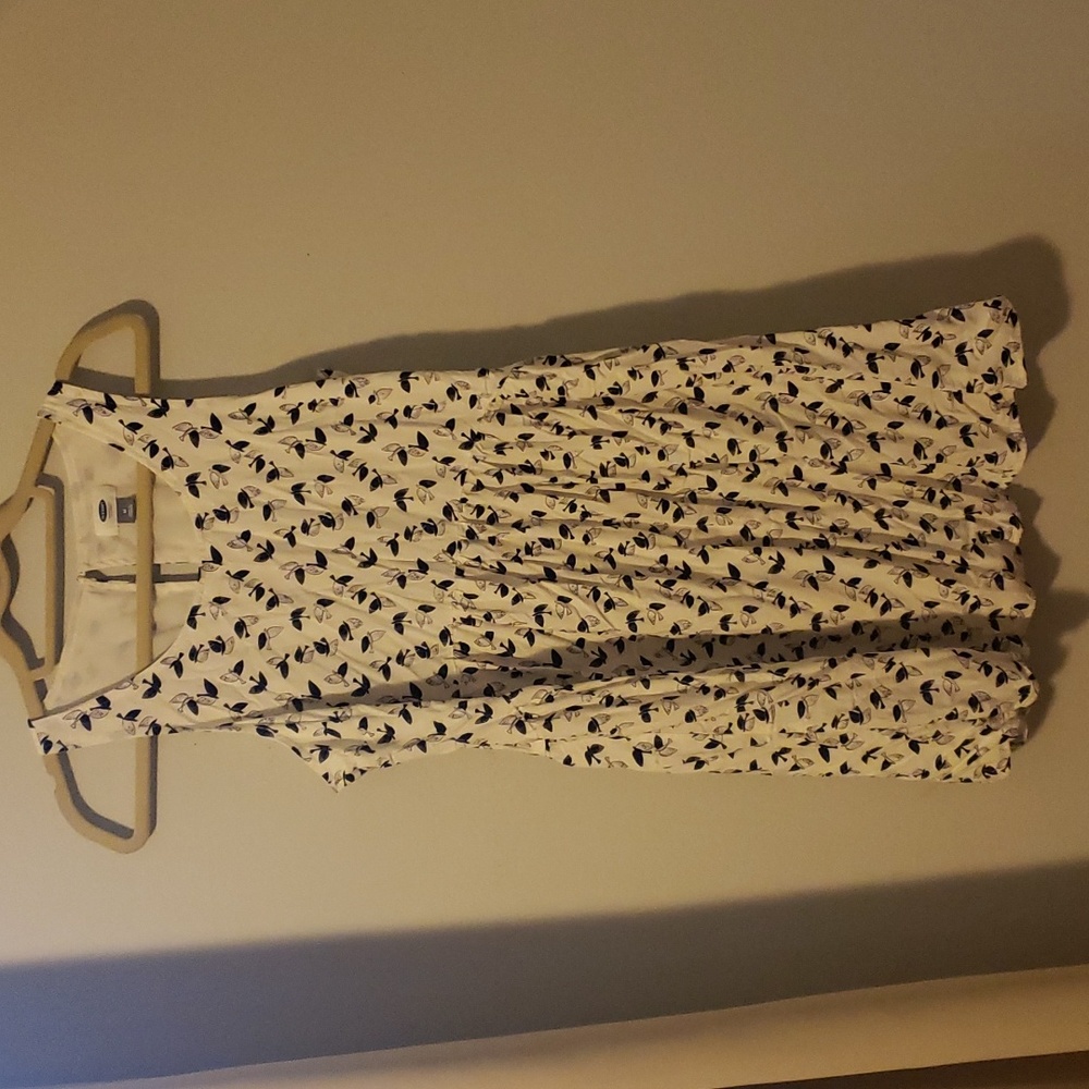 Old navy bird print dress